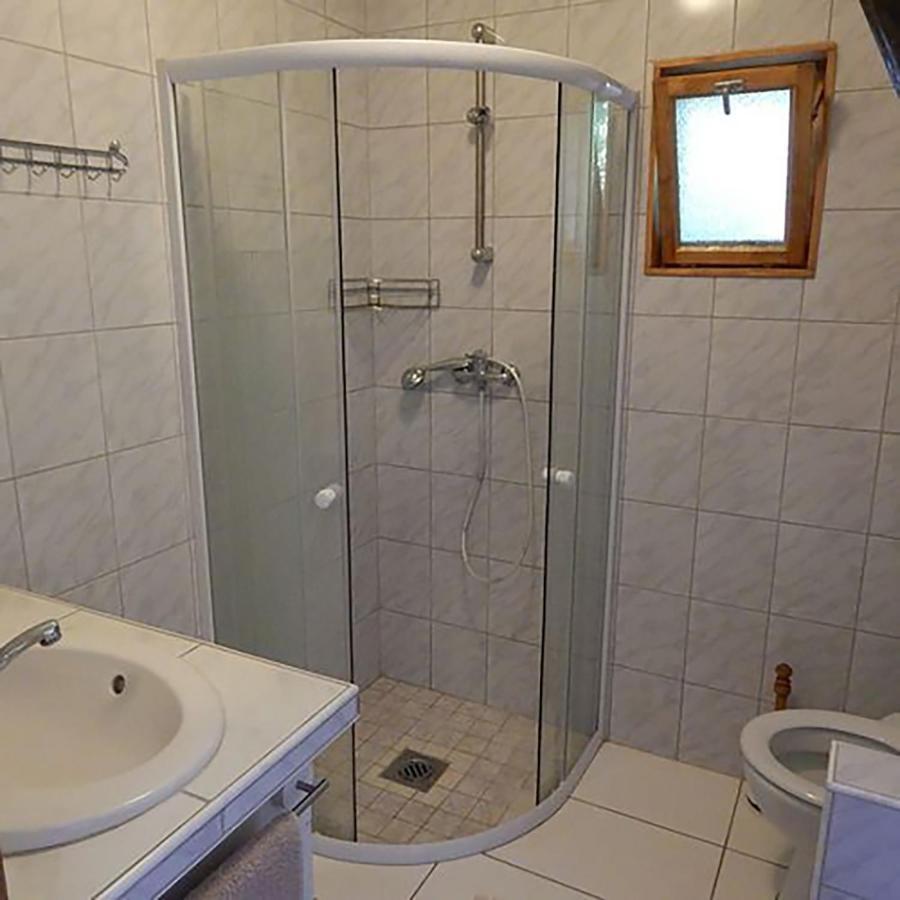 Mandel Fahazak Otel Paloznak Oda fotoğraf